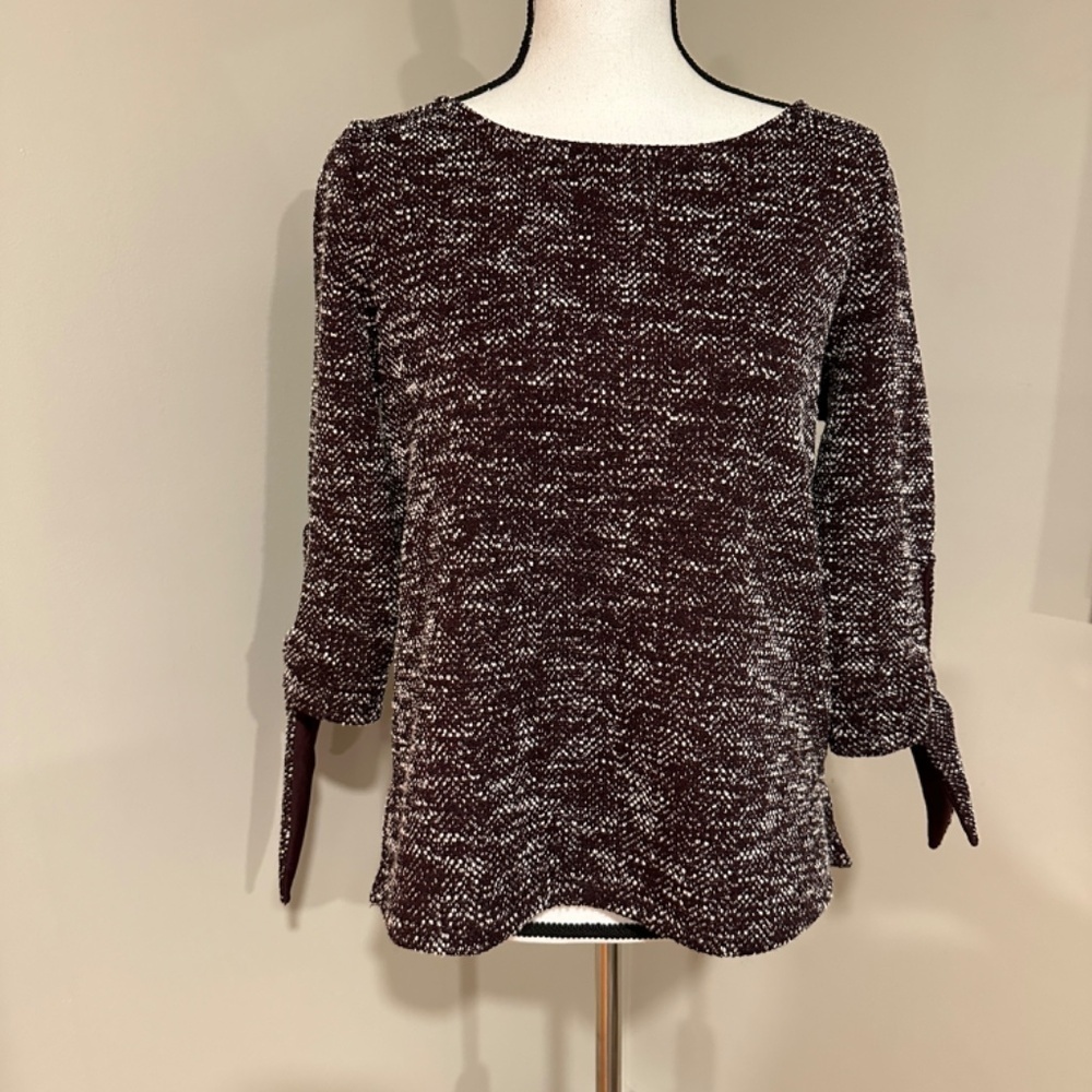 *ANN TAYLOR* Maroon x White Tie-Sleeve Top Size Medium NWT